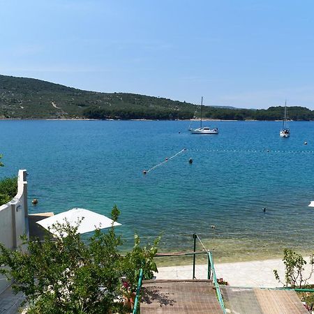 Apartments Nives Cres Exterior foto